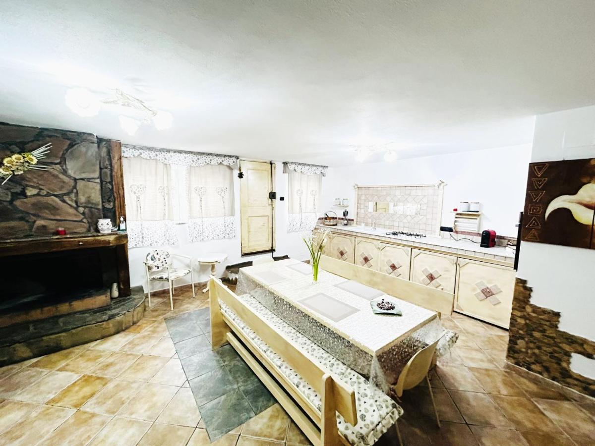 Maria Antonietta House Villa Porto Torres Exterior photo