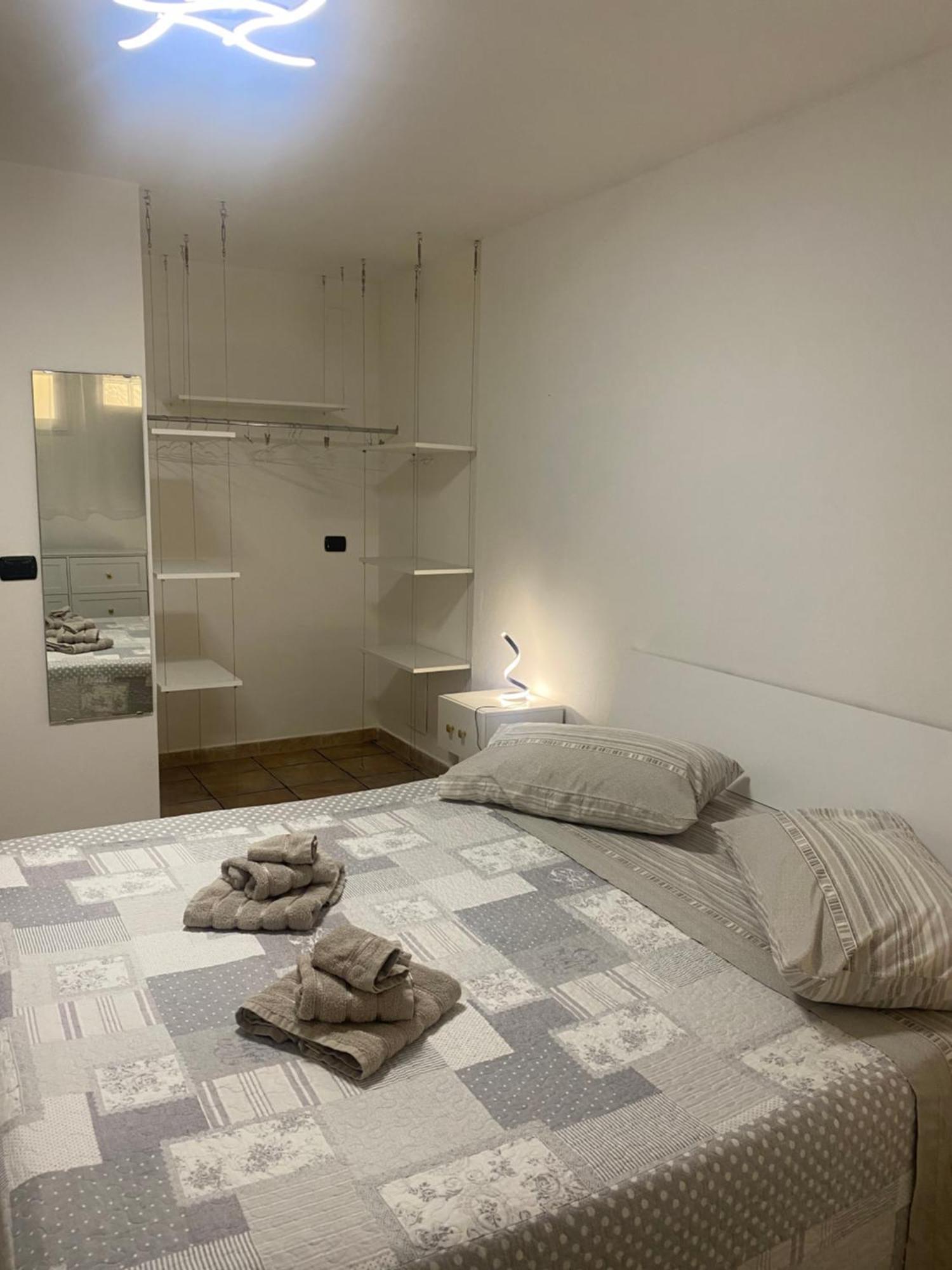 Maria Antonietta House Villa Porto Torres Exterior photo